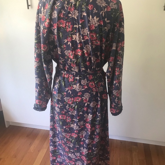 Victoria’s Secret Vintage Gold Label Long Floral Robe Size M/L Blue Sash Tie - Picture 7 of 10